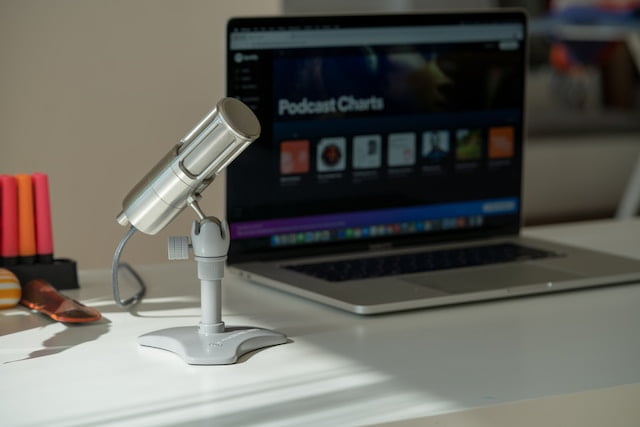 improve the sound quality of a laptop