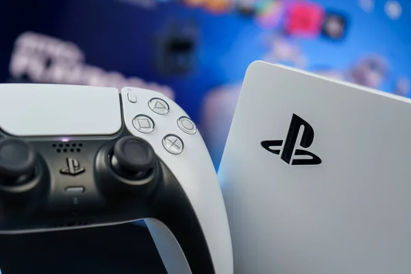 ps5 and controller