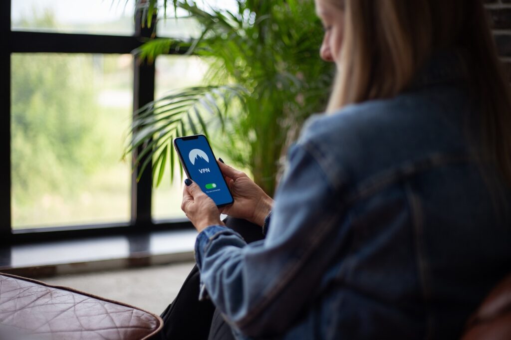 how to protect my phone from viruses